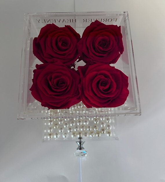 4 FOREVER ROSE BOX With Jewellery Box With Pearl\"LAST 1-3 YEARS\"