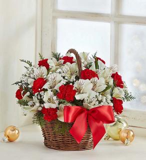 Fields of Europe&reg; Christmas Basket